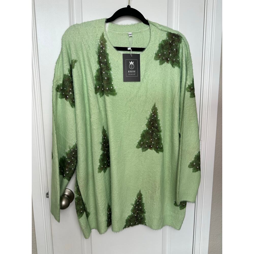 Women's Large Fuzzy Green Christmas Tree‎ Sweater NWT